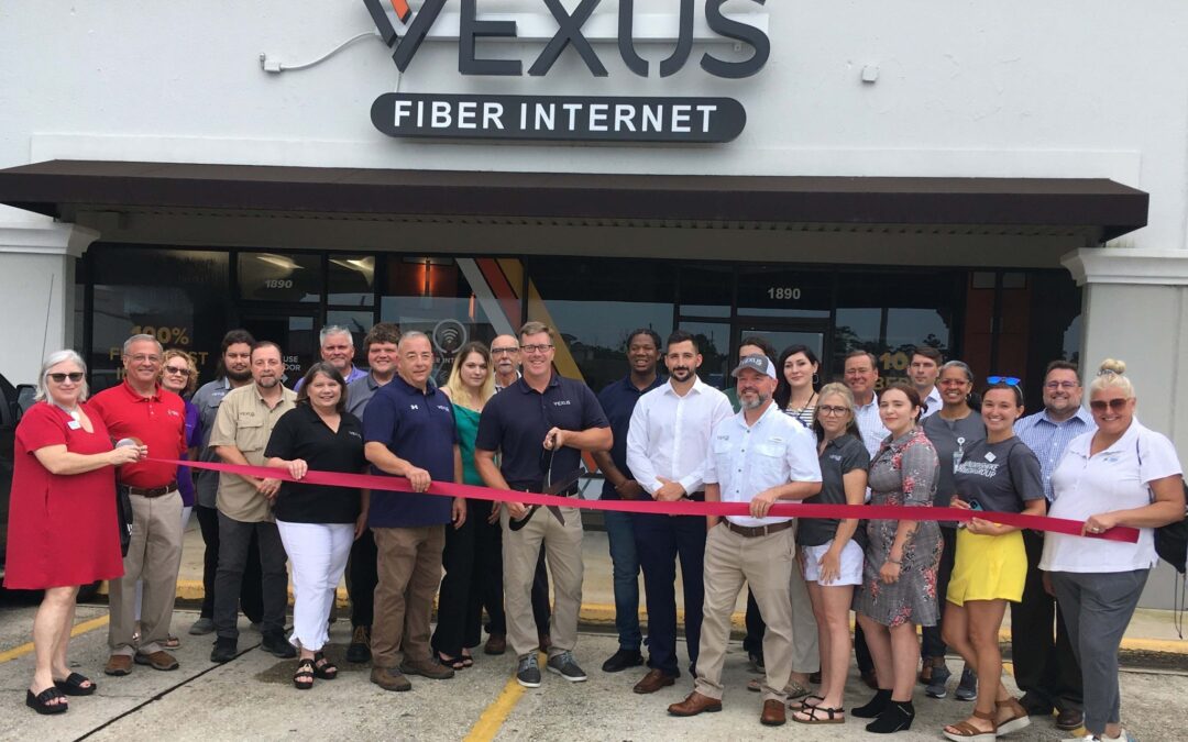 Vexus Fiber Holds Ribbon Cutting Event for New Retail Store in Mandeville